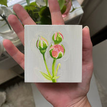 Load image into Gallery viewer, Rosebud Mini
